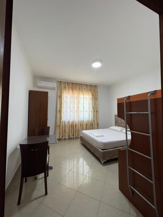Guest House Il Palazzo Durres Ngoại thất bức ảnh