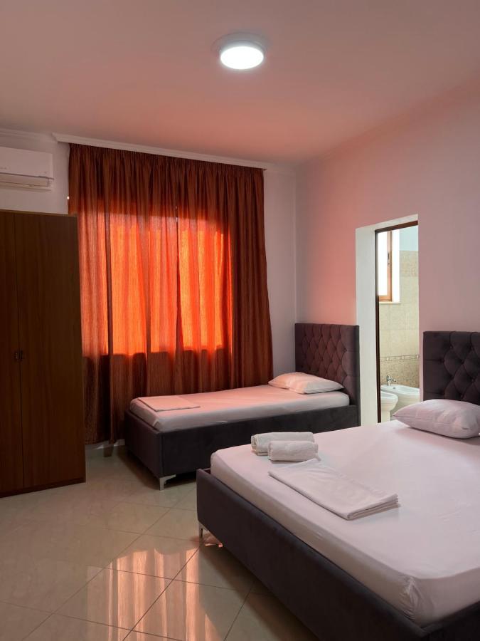 Guest House Il Palazzo Durres Ngoại thất bức ảnh