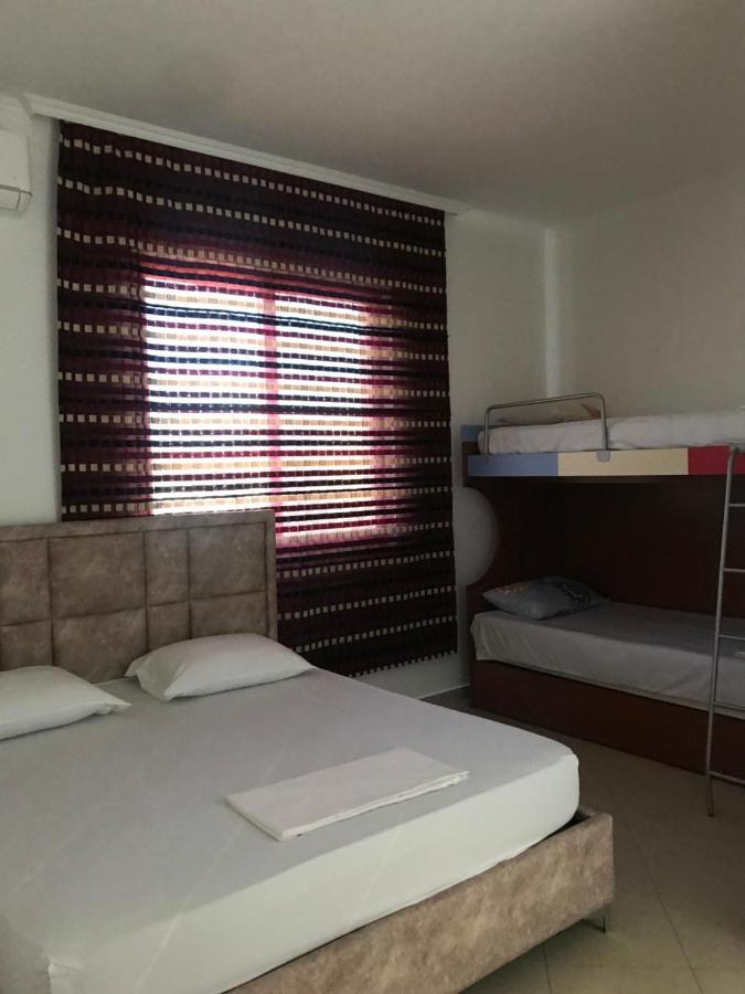 Guest House Il Palazzo Durres Ngoại thất bức ảnh