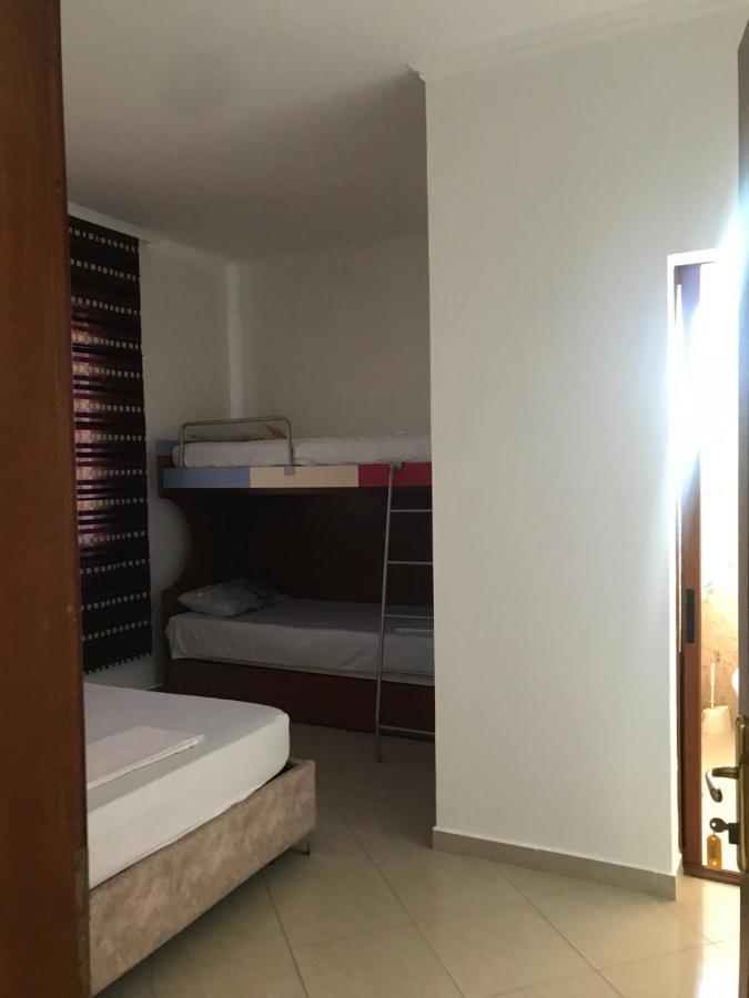 Guest House Il Palazzo Durres Ngoại thất bức ảnh